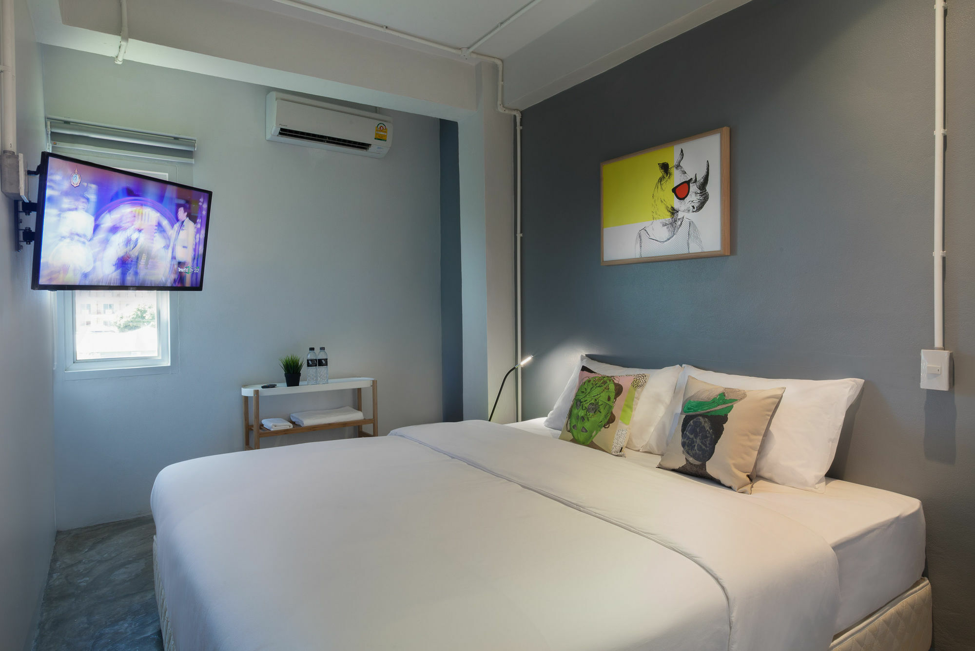 W1A Jomtien Hotell Eksteriør bilde