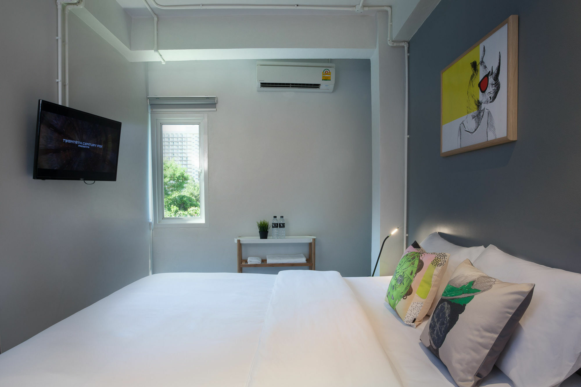 W1A Jomtien Hotell Eksteriør bilde