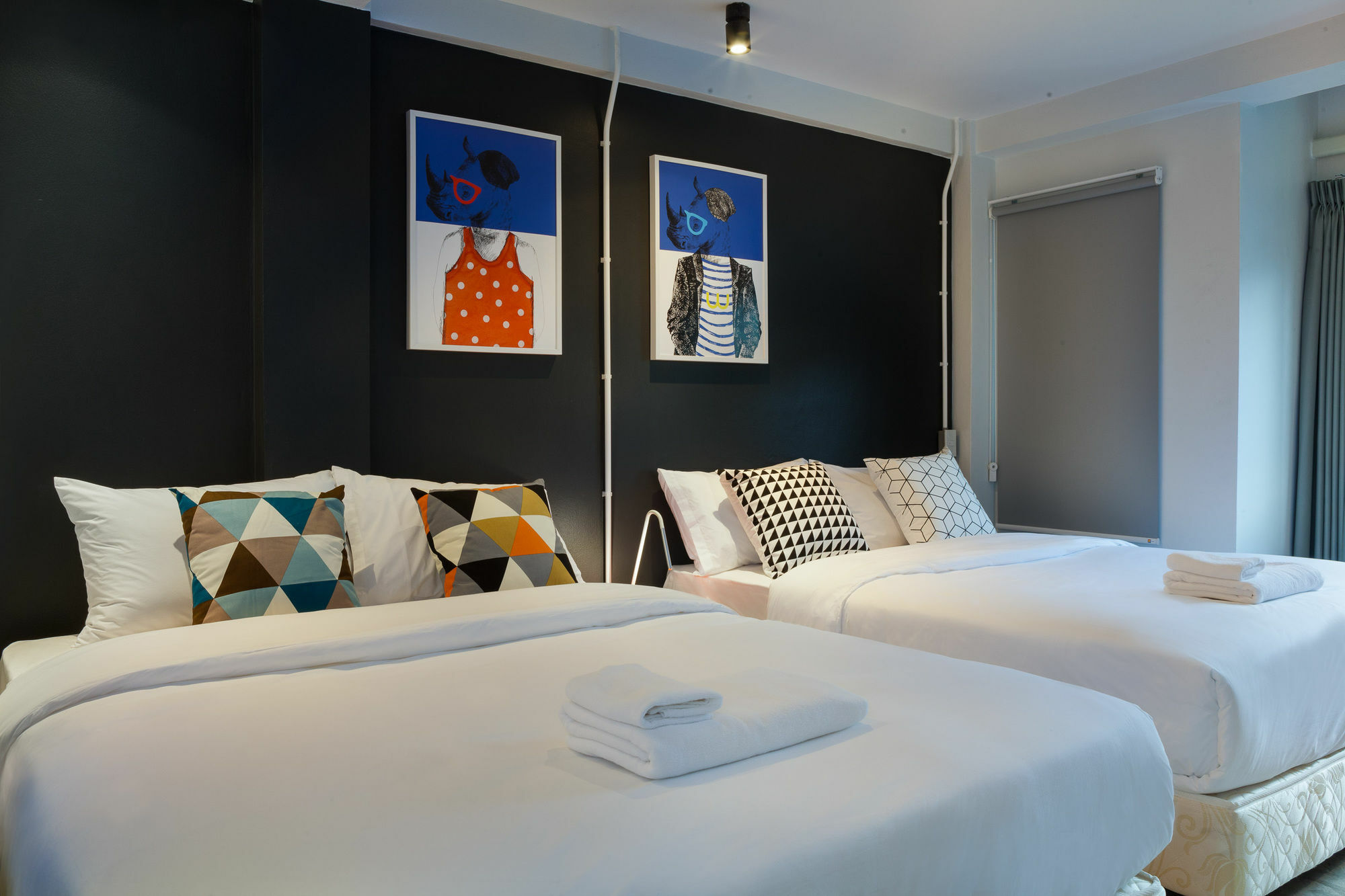 W1A Jomtien Hotell Eksteriør bilde