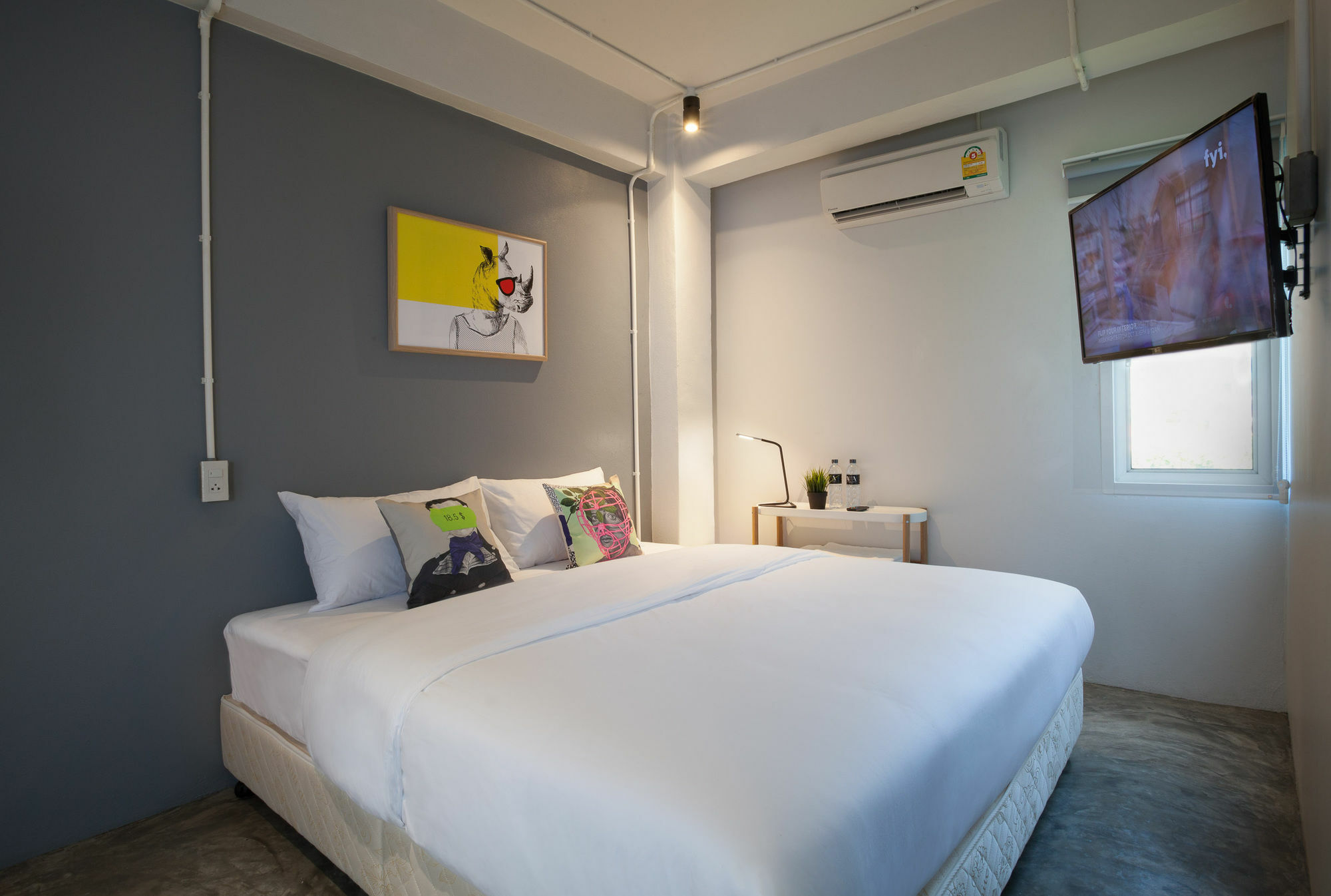 W1A Jomtien Hotell Eksteriør bilde