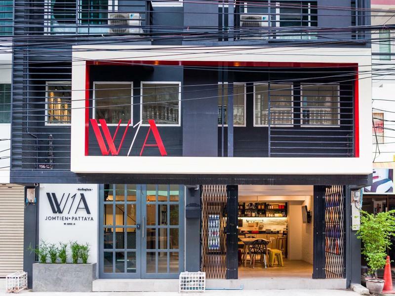 W1A Jomtien Hotell Eksteriør bilde